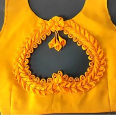 Yellow Blouse Design, Blouse Design Back Neck, Blouse Design Back, Chudi Neck Designs, Latest Bridal Blouse Designs