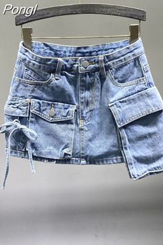 Cargo Denim Skirt, English Outfit, Diy Summer Clothes, 90s Fashion Outfits, Denim Skirt Women, Clothing Summer, Skirt Women, Hot Dress, Teenage Fashion Outfits