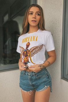 Buy Nirvana In Utero Vintage Tee at the lowest price in United States. Check reviews and buy Nirvana In Utero Vintage Tee today. Nirvana In Utero, Vintage Nirvana, Neo Grunge, Outfits Primavera, In Utero, Tokyo Street Fashion, Vintage Band Tees, Rock Outfits