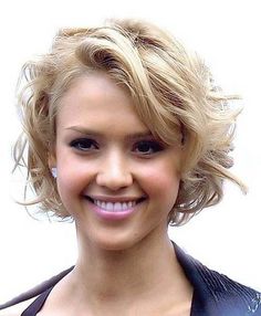 The Best Hairstyles for Thick Wavy Hair Wavy Bob Medium Length, Short Wavy Haircuts, Haircuts Ideas, Wavy Bob, Thick Curly Hair, Short Hairstyles For Thick Hair