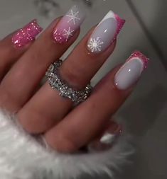 Christmas 2025 Nails, Girly Christmas Nails, Pink Christmas Nails Acrylic, Winter Glitter Nails, Winter Sparkle Nails, French Manicure Acrylic Nails, Nail Art Noel, New Years Eve Nails, Pink Gel Nails