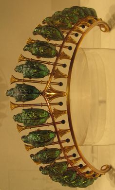 The Phillips beetle tiara. Lady Granville's iridescent beetles parure circa 1884 or 1885. Made from beetles from south america. Tiara Headpieces, Royal Crowns, Royal Tiaras, Historical Jewellery, Royal Jewels, Royal Jewelry, Crown Jewels, Tiaras And Crowns, Hair Ornaments