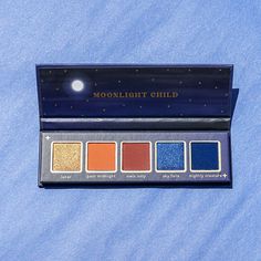 DESCRIPTION: ﻿Hitting the outdoors never looked so good! Discover Moonlight Child, a 5 pan mini palette featuring 3 bold mattes and 2 high shine shimmers. Complete the look with our best selling double sided eyeliner which features a thin and thick felt tip applicator and add the perfect final touch with our blurring lip mousse in Gentle. SET INCLUDES 🌔 Moonlight Child Edition Creative Beauty Palette 🌔 Be My Mousse Lip Tint Shade: Gentle 🌔 Double Ended Felt Tip Eyeliner Mini Makeup Palette, Future Makeup, Felt Tip Eyeliner, Makeup Package, Midnight Sky, Halloween Costumes Makeup, Mini Makeup, Felt Tip, Eye Palette