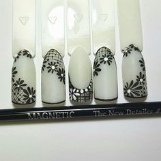 Black White Nail Art, Lace Nail Design, Sculpted Gel Nails, Black And White Nail Art, Nail Academy, Nail Techniques, Lace Nails