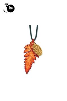 Iridescent copper dipped real Fern leaf and 24k gold dipped real Pine Cone pendant with black leather cord. Cord measures approximately 20"L x 1/16"W, pendant measures 2 1/8"L x 1 3/16"W. Completes with lobster clasp. Pine Cone Pendant, Pinecone Pendant, 20 Inch Necklace, Fern Leaf, Gold Dipped, Pine Cone, Pine Cones, Leather Cord, Fern