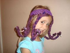 Diy Knit or crochet snake headband Monster Ag Kostüm, Snake Braids, Boo Monsters Inc Costume, Christmas Shoes Diy, Snake Headband, October Preschool