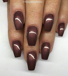 19 Captivating Dark Nail Color Ideas for Bold Sophistication - thepinkgoose.com Neutral Nail Colors For Fall, Chrome Nails Designs Brown, Brown New Years Nails, Brown Nails Sns, Fall Nails 2024 November, Brown Bronze Nails, November Nails Chrome, Late September Nails, Bronze Acrylic Nails