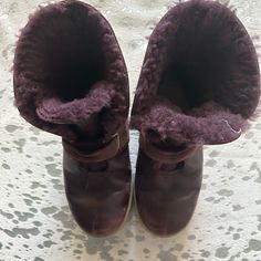 So Warm Shoes Ugg, Womens Uggs, Winter Rain, Ugg Shoes, Dark Purple, Ugg Boots, Color Purple, Rain Boots, Size 7