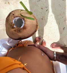 Aesthetic Dump Photos, Pregnant Vacation, Pregnant Summer, Pregnancy Aesthetic, Cute Pregnancy Pictures, Mommy And Baby Pictures, Maternity Photography Poses Pregnancy Pics, Pregnancy Goals, Pretty Pregnant