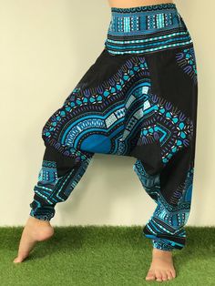 Dashiki Design, Harem Pants ,Handmade pants, Thick Smock Waist Low Crotch,Bohemian Harem cotton pants, African Dashiki Harem, Aladdin harem pants are very roomy, loose fitting and extremely comfortable. Elasticated both at the waist and ankle, with the crotch just below the knee.  Bohemian Harem Unisex pants, Aladdin pants, Baggy Pants, Drop Crotch Pants. Dashiki pants, Yoga pants, Boho Hippi pants. *Fabric Type: Best Quality Fabric Cotton 100%. *Elastic Waist and around ankle. *Quality sewing. Harem Pants Pattern, Handmade Pants, Harem Pants Men, Bohemian Pants, Elephant Pants, Pants Boho, Harem Jumpsuits, African Dashiki, Unisex Pants