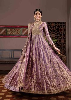 Purple Colored Pakistani Bridal Pishwas Frock and Dupatta – Nameera by Farooq Bridal Pishwas, Pakistani Bridal Dress, Classic Embroidery, Walima Dress, Nikkah Dress, Frock Style, Pakistani Wedding Outfits, Pakistani Fashion Party Wear, Beautiful Pakistani Dresses