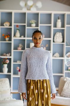 Gumdrop Sweater Long Sleeve Pattern – Knit Collage Knit Top Pattern, Knit Sweater Patterns, Bell Sleeve Pattern, What To Knit, Button Shawl, Knit Collage, Knit Top Patterns, Raglan Sleeve Sweater, Knit Cardi