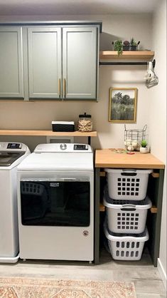 Gold Laundry Room, Laundry Room Update, Dream Laundry Room, Basement Laundry, Laundry Room Layouts, Laundry Room Renovation, Laundry Room Cabinets, Laundry Room Remodel, Laundry Room Inspiration