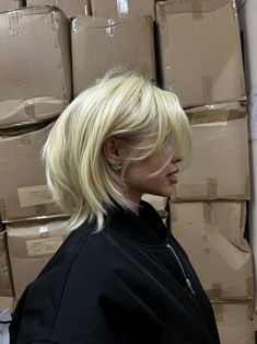 Messy Blonde Bob, Lost In The Sauce, Hair Inspiration Short, Queen Hair, Blonde Bobs, The Sauce, Short Blonde Hair, Hair Journey, Blonde Bob