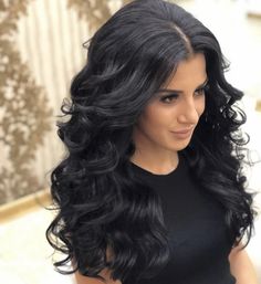 Big Full Curls For Long Hair, Wedding Volume Hairstyles, Big Volume Curls, Black Hair Curls, Curly Prom Hair, Long Hair Waves, Glamour Hair, Evening Hairstyles, Long Hair Tips