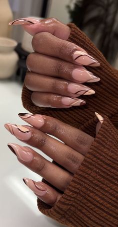 Do It Yourself Nails, Almond Shaped Nails Designs, Almond Acrylic Nails Designs, Paznokcie Hello Kitty, Brown Acrylic Nails, Kutek Disney, Unghie Sfumate, Nagel Tips, Almond Shape Nails