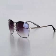 Item Type: Sunglasses Gender: Women Material: Alloy Lens Width: 64 mm / 2.52 inch Lens Height: 58 mm / 2.28 inch Package Includes: 1 x Pc Brand Sunglasses, Retro Sun, Uv400 Sunglasses, Aviators Women, Sunglasses Women Aviators, Sunglasses Women Fashion, Black Retro, Vintage Lady, Style Sunglasses