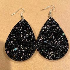 These Adorable Glitter Earrings Are Perfect To Wear For Game Days Or To Give As A Gift. They Measure Approximately 2.5 In Length. Pierced New Black Dangle Teardrop Earrings For Party, Black Teardrop Earrings For Party, Black Drop Teardrop Earrings For Party, Black Teardrop Drop Earrings For Party, Sparkling Black Earrings For Party, Black Glitter Jewelry For Party, Glitter Earrings, Black Glitter, Teardrop Earrings