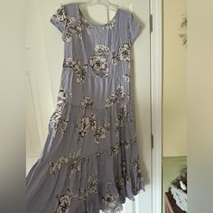 Free People Midi Dress Never Worn - New (Without Tags) Color: Light Blue Size: Extra Small Color Light Blue, Dresses Backless, Free People Dresses, Free People Dress, Color Light, Dress Shop, Colorful Dresses, Free People, Color Blue