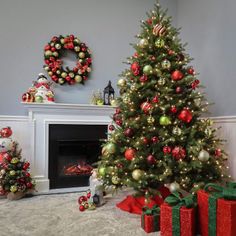 a decorated christmas tree in a living room