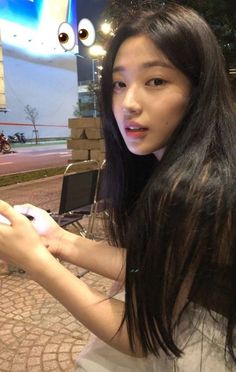 Fashion Style 2023, Style 2023, Bare Face, Sky View, Foto Ideas Instagram, How To Pose, I Love Girls, Girls Makeup, Ulzzang Girl