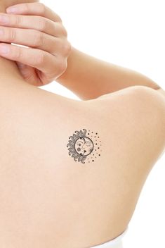 Sun and Moon Outline Old School American Temporary Tattoo, Nature Body Art, Boho Tattoo, Wiccan Design, Celestial, Sun, Stars, Astronomical - Etsy Sun And Moon Outline, Moon Outline, Boho Tattoo, Earth Tattoo, Celestial Tattoo, Tattoo Nature, Bestie Tattoo, Chic Tattoo, Boho Tattoos