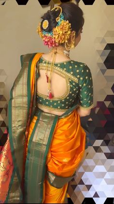 Marathi Blouse Designs Latest, Nauvari Blouse Designs Latest, Blouse Designs Marathi Saree, Patal Marathi Look, Saree For Maharashtrian Wedding, Bride Blouse Back Neck Designs, Navari Saree Design, Blouse Designs On Nauvari Saree, Blouse Pattern For Paithani Saree