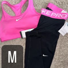 Authentic Nike Pro Bra With Leggings Sold As A Set Nike Pro Sports Bra Outfit, Pants Nike Pro, Nike Pro Shorts And Bra Set, Baddies Hairstyle, Jordan Clothes, Nike Pro Bra, Nike Bras, Nike Core, Nike Sets