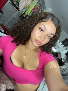 Side Part Swoop Curly Hair, 4b Straightened Hairstyles, Curly Hairstyles That Cover Forehead, Curly Hairstyles To Sleep In, Curly Hair With Edges, Side Swoop Curly Hair, Slick Back Ponytail Curly Hair, Going Out Curly Hairstyles, Side Part Natural Hair