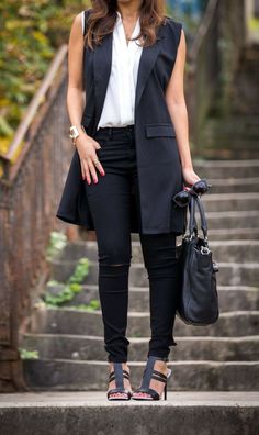 Sleeveless Black Vest Outfit, Long Vest Outfits For Women Business, Gillet Outfits, Sleeveless Blazer Outfit, Long Vest Outfit, Black Vest Outfit, Gilet Outfit, Vest Outfits For Women, Sleeveless Blazer