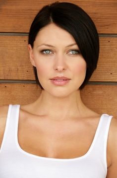 Emma Willis Hair, Pixie Crop, Emma Willis, Dream Hair, Grow Out, Wedding Beauty, Brunette Hair, Cut And Color, Dark Hair