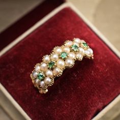 خواتم خطوبة, Rings Ideas, Seed Pearl, Vintage Jewels, Gorgeous Jewelry, Up Girl, Looks Vintage, Antique Rings, Vintage Jewellery