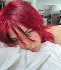 Crimson Red Hair, Crimson Hair, Red Hair Inspo, Long Red Hair, Foto Ideas Instagram, Long Red, Different Hairstyles, Light Hair