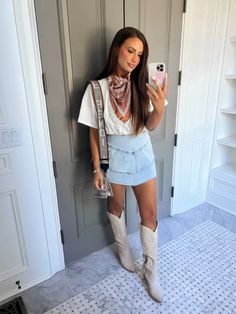 19+ Insanely Cute Country Concert Outfits You Definitely Want to See! - By Taylor Ann Concert Outfits Western, Country Concert Outfit Tan Boots, Country Concert Birthday Outfit, Country Music Costume Ideas, Western Mini Skirt Outfit, Inside Country Concert Outfit, Western Outfit Concert, March Country Concert Outfit, Boho Country Outfits Concert