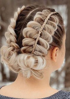 Спонж Beauty Blender, Dutch Braids, Cool Braid Hairstyles, Cool Braids, Braided Hairstyles Easy, Braids For Long Hair, Box Braids Hairstyles, Messy Hairstyles, Trendy Hairstyles