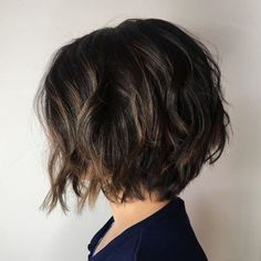 Brunette A Line Bob, Getextureerde Bob, Hairstyles For Thick Hair, Choppy Bob