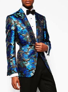 Roller Skating Outfits, Gq Fashion, Balmain Men, Sequin Blazer, Black Men Fashion, Gentleman Style, Suit And Tie