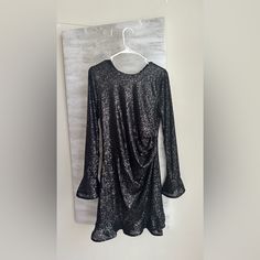 New Black Sequin Dress Dressy Midi Dress For Dinner Parties, Dressy Midi Dress For Party Season Dinners, Evening Party-ready Sequin Dress For Date Night, Party-ready Sequin Dress For Date Night Evening, Elegant Fall Sequin Party Dress, Dressy Long Sleeve Sequin Dress For Date Night, Elegant Sequin Dress For Holiday Date Night, Dressy Sequin Dress For Night Out And Holidays, Black Long Sleeve Midi Dress For Party