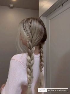 Loose Braid Hairstyles, Hairstyle Color, Hairstyle Examples, Work Hairstyles, Hair Up Styles, Hair Stylist Life, Braided Hairstyles Easy, Teen Hairstyles, Hairstyles For School