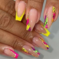 #nails #nailart Jamaican Nails Ideas, Bedazzle Nails, Jamaican Nails, Fiesta Nails, Point Nails, Unusual Nail Designs, Ballerina Nails Designs, Elegant Touch Nails