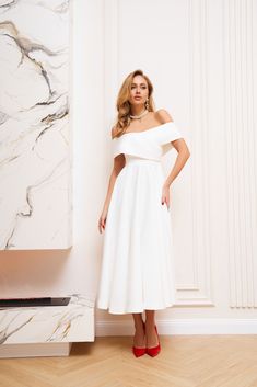 Fabric: Crepe Viscose 50%, Polyester 40%, Elastane 10% Off the shoulder Short sleeve Hip pleats Zipper lock at the back Midi length Plisse Dress, Backless Midi Dress, Zipper Lock, Crepe Midi Dress, Backless Jumpsuit, White Midi, White Off Shoulder, Black High Waist, Midi Dress With Sleeves