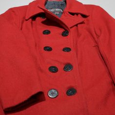 Item is in good used condition. >Size: M >Armpit To Armpit: 19" >Armpit To Cuff: 15" >Collar To Hem: 26" Red Buttoned Winter Outerwear, Red Winter Outerwear With Buttons, Red Pea Coat With Buttons, Red Long Sleeve Pea Coat With Buttons, Vintage Red Winter Outerwear, Overcoat Jacket, Just Peachy, Wholesale Shoes, Beauty Bag