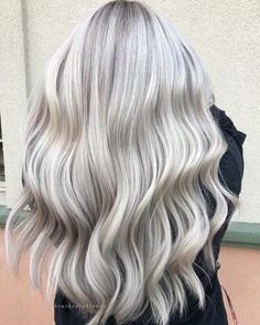 30 Greatest Blonde Hair Colors in 2019: Honey, Dirty, Ash & Platinum As Blond, Balletcore Hair, Cool Ash Blonde Hair, Cute Blonde Hair, Butter Blonde, Blonde Ombre Hair, Ice Blonde Hair, Blonde Hair Colors