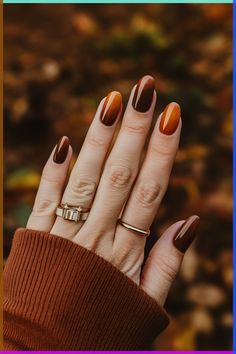 Stay on trend this fall with rustic ombre nails! These gradient designs bring a touch of autumn warmth to your manicure. 💅✨ #FallFashion #OmbreNails #AutumnVibes Simple Autumn Nail Art, Nails With Orange Dress, Autumn Ombre Nail Designs, Nail Trends Autumn 2024, Ombre Autumn Nails, Autumn Nails Ombre, Nail Autumn Design, 2024 Nail Trends Fall, Fall Nails Ombre Color Trends