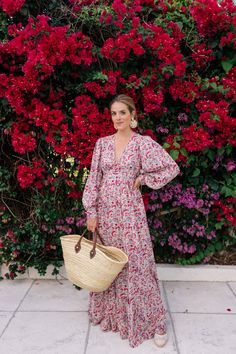 Trendy fall outfits, aesthetic outfits, dress to impress, floral outfits, 2024 fall outfits, fat lady outfits, mom to be outfits Julia Berolzheimer, Beautiful Maxi Dresses, Gal Meets Glam, Maxi Robes, Linen Maxi Dress, Women Maxi, Mode Inspo, Resort Style, Style Maxi Dress