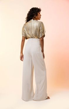 Long Torso, Gold Fabric, Women Men Shoes, Trending Today, Jeans Size Chart, Body Suit, High Waist Jeans, Jeans Size, Sleek