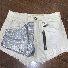 Chiqle Sequin Denim Short Never Worn! Medium Perfect Condition High Wasted Denim Short, Pretty Jewellery, White Silver, Jean Shorts, Denim Shorts, Sequin, Color White, Cute Outfits, Womens Shorts