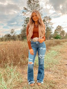 Cute Southern Outfits, Classy Cowgirl Outfits, Shopping In Tokyo, Western Fall Outfits, Revealing Outfit, Southern Outfits, Country Style Outfits, Western Wear Outfits, Cute Country Outfits