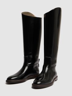 30mm Heel. Leather upper. Pull on. Leather lining and insole. Leather sole Logo Shoes, Leather Knee Boots, Versace Brand, Black Chelsea Boots, Leather Riding Boots, Leather Chelsea Boots, Brown Leather Boots, Heeled Loafers, Ski Wear