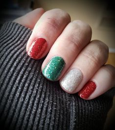 Wonder Mint Color Street Combo, Colorstreet Holiday Combos, Christmas Color Street Nails, Christmas Skittle Nails, A Lister Color Street, Colorstreet Christmas Combos, Christmas Color Street Combos, Simple Christmas Manicure, Color Street Christmas Combos